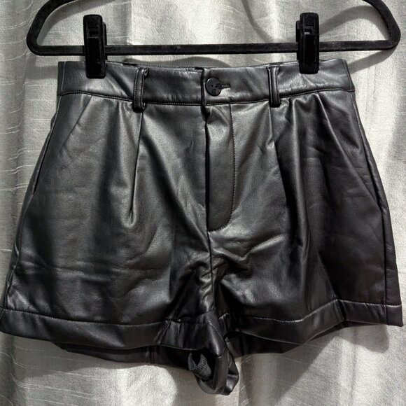 Foxblood Faux Leather Shorts Pockets Black Small - Picture 4 of 6